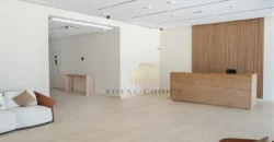 2 Br Apartment Canal Bay