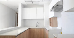 2 Br Apartment Canal Bay
